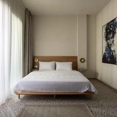 Fos Luxury Apartament *