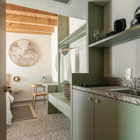 Fos Luxury Apartament *