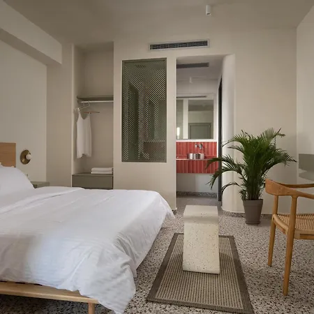 Fos Luxury Apartament *